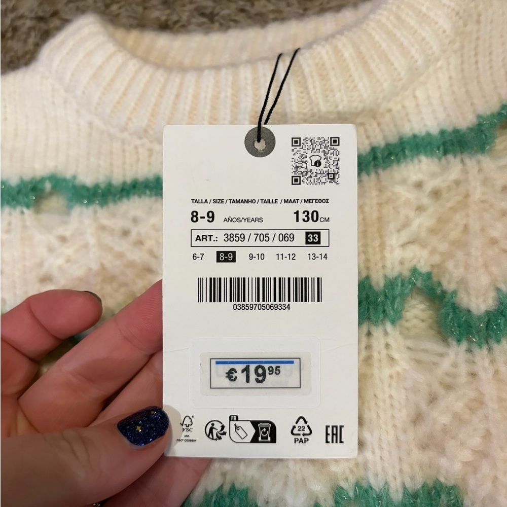 NWT Zara Girls Sweater with Cream and Green Pattern Size 8-9 - Picture 2 of 6
